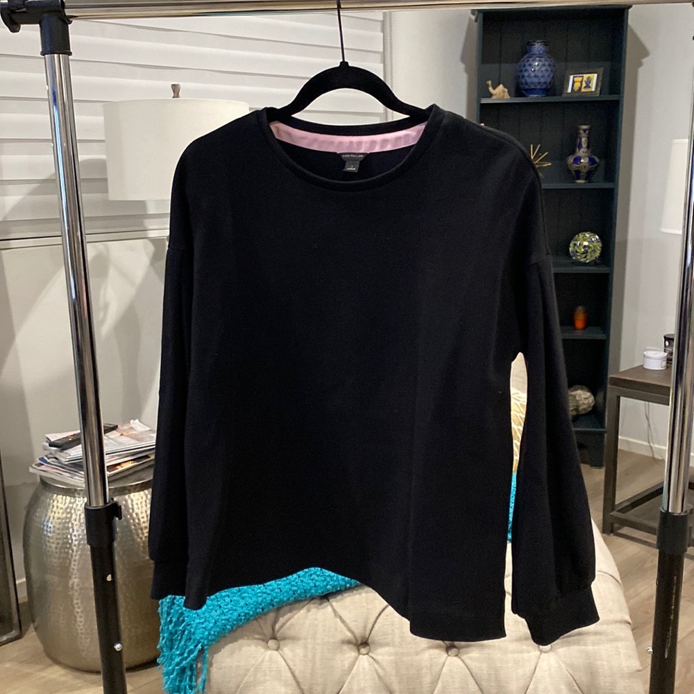 Ann Taylor L black scoop neck long sleeve tunic